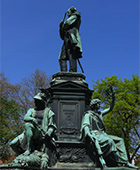 Tegethoff Denkmal © Mag. Ing. Georg Riemer