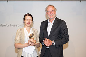 Andra Rotaru mit Stadtrat Günter Riegler