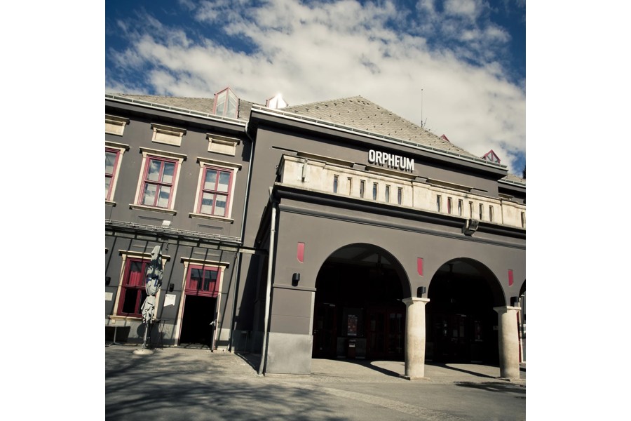 Foto  Spielstätten / Lupi Spuma