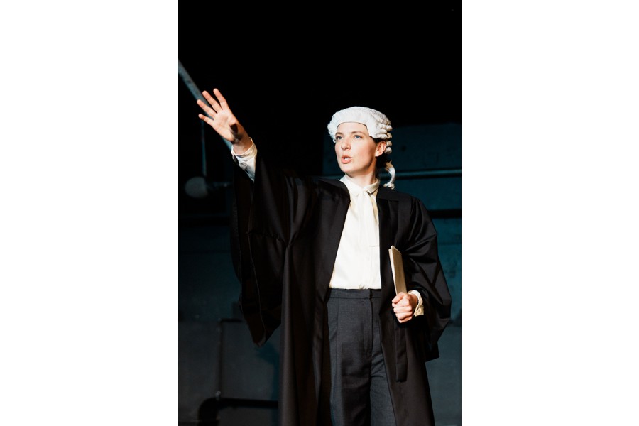 Ansprache einer Person im Talar