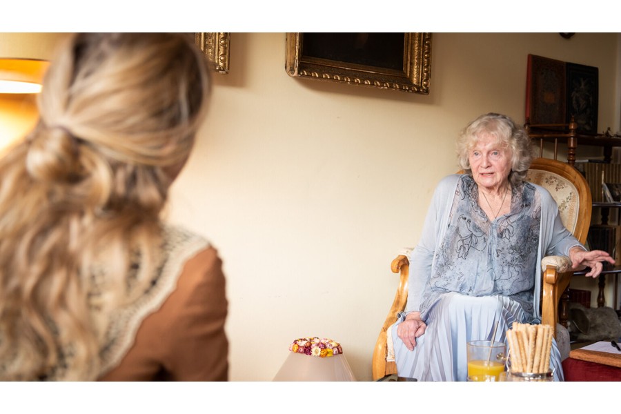 Nathalie Resch im Gespräch mit Rosemarie Kurz
