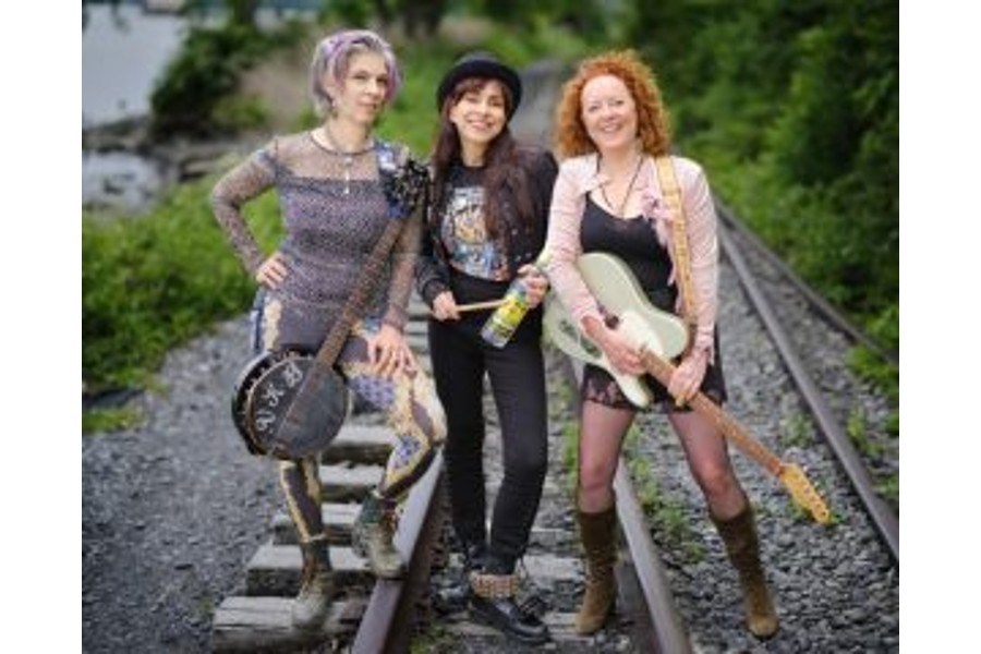 VKB Band: Vicki Kristina Barcelona