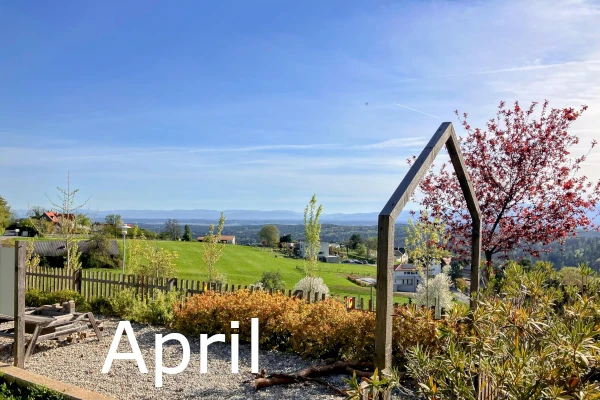 <span class="sc-64">Mo Di Mi Do Fr Sa So</span><br> <span class="sc-65">00  </span><span class="sc-65">00  </span><a title="zur Tagesübersicht" href="/kalender/tag/20260401">01</a> <a title="zur Tagesübersicht" href="/kalender/tag/20260402">02</a> <a title="zur Tagesübersicht" href="/kalender/tag/20260403">03</a> <a title="zur Tagesübersicht" href="/kalender/tag/20260404">04</a> <a title="zur Tagesübersicht" href="/kalender/tag/20260405">05</a> <br> <a title="zur Tagesübersicht" href="/kalender/tag/20260406">06</a> <a title="zur Tagesübersicht" href="/kalender/tag/20260407">07</a> <a title="zur Tagesübersicht" href="/kalender/tag/20260408">08</a> <a title="zur Tagesübersicht" href="/kalender/tag/20260409">09</a> <a title="zur Tagesübersicht" href="/kalender/tag/20260410">10</a> <a title="zur Tagesübersicht" href="/kalender/tag/20260411">11</a> <a title="zur Tagesübersicht" href="/kalender/tag/20260412">12</a> <br> <span class="sc-66">13 </span><a title="zur Tagesübersicht" href="/kalender/tag/20260414">14</a> <a title="zur Tagesübersicht" href="/kalender/tag/20260415">15</a> <a title="zur Tagesübersicht" href="/kalender/tag/20260416">16</a> <a title="zur Tagesübersicht" href="/kalender/tag/20260417">17</a> <a title="zur Tagesübersicht" href="/kalender/tag/20260418">18</a> <a title="zur Tagesübersicht" href="/kalender/tag/20260419">19</a> <br> <span class="sc-66">20 </span><a title="zur Tagesübersicht" href="/kalender/tag/20260421">21</a> <a title="zur Tagesübersicht" href="/kalender/tag/20260422">22</a> <a title="zur Tagesübersicht" href="/kalender/tag/20260423">23</a> <a title="zur Tagesübersicht" href="/kalender/tag/20260424">24</a> <a title="zur Tagesübersicht" href="/kalender/tag/20260425">25</a> <a title="zur Tagesübersicht" href="/kalender/tag/20260426">26</a> <br> <a title="zur Tagesübersicht" href="/kalender/tag/20260427">27</a> <a title="zur Tagesübersicht" href="/kalender/tag/20260428">28</a> <a title="zur Tagesübersicht" href="/kalender/tag/20260429">29</a> <a title="zur Tagesübersicht" href="/kalender/tag/20260430">30</a> 